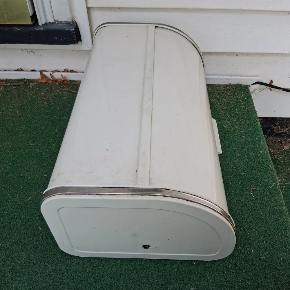 Vintage MCM Metal White Enamel Chrome Rolltop Bread Box Rockabilly Shabby